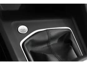 Volkswagen Golf thumbnail 18