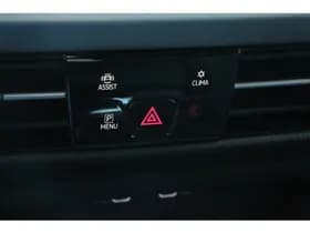 Volkswagen Golf thumbnail 19