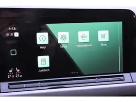 Volkswagen Golf thumbnail 25