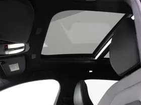 Volvo XC60 thumbnail 3
