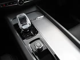 Volvo XC60 thumbnail 22