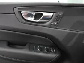 Volvo XC60 thumbnail 18