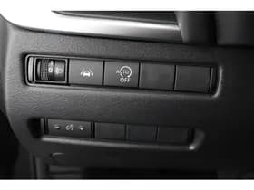 Nissan Qashqai thumbnail 12