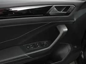 Volkswagen T-Roc thumbnail 20