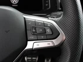 Volkswagen T-Roc thumbnail 23