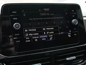 Volkswagen T-Roc thumbnail 27