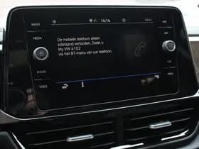 Volkswagen T-Roc thumbnail 29