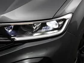 Volkswagen T-Roc thumbnail 3