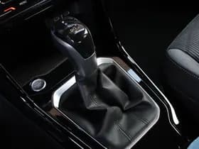 Volkswagen T-Roc thumbnail 23