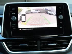 Volkswagen T-Roc thumbnail 30