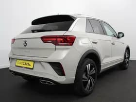 Volkswagen T-Roc thumbnail 4
