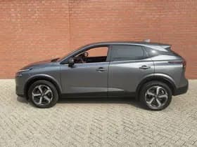 Nissan Qashqai thumbnail 6