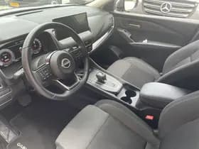 Nissan Qashqai thumbnail 8