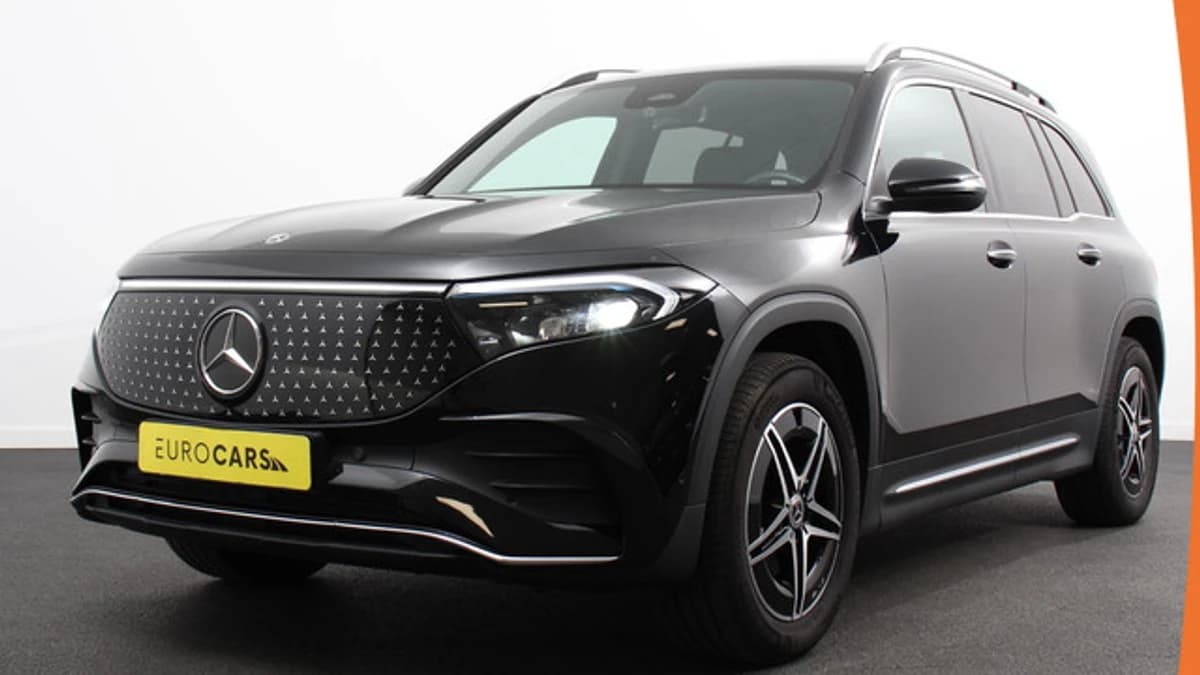 Mercedes-Benz EQB — foto 1