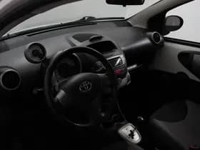 Toyota Aygo thumbnail 2