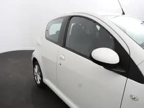 Toyota Aygo thumbnail 14