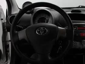 Toyota Aygo thumbnail 15