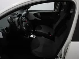 Toyota Aygo thumbnail 21