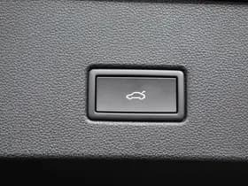 Volkswagen T-Roc thumbnail 17