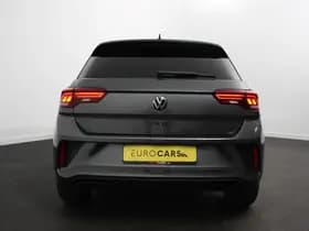 Volkswagen T-Roc thumbnail 5