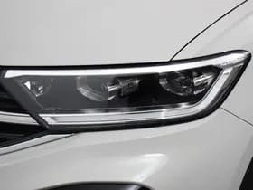 Volkswagen T-Roc thumbnail 11