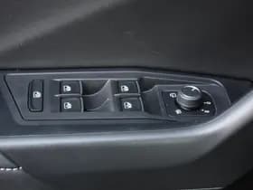 Volkswagen T-Roc thumbnail 15