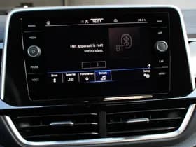 Volkswagen T-Roc thumbnail 25