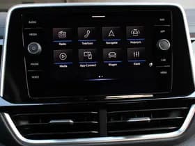 Volkswagen T-Roc thumbnail 28