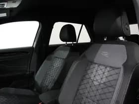 Volkswagen T-Roc thumbnail 37