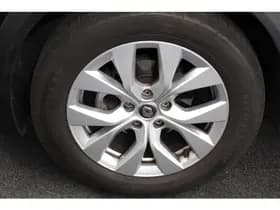 Renault Captur thumbnail 3