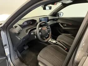 Peugeot 2008 thumbnail 2