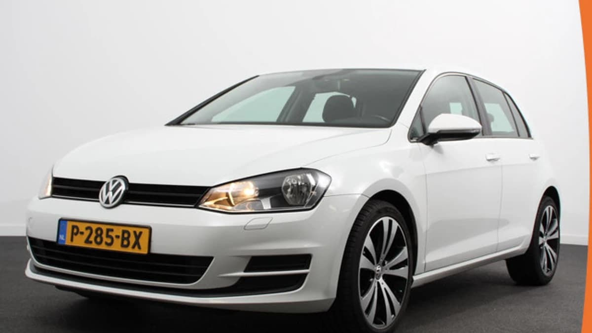Volkswagen Golf — foto 1