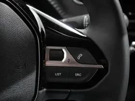 Peugeot e-208 thumbnail 13