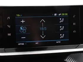 Peugeot e-208 thumbnail 17
