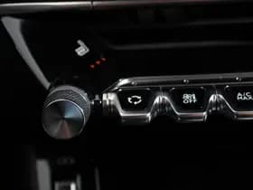 Peugeot e-208 thumbnail 20