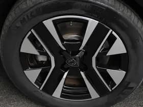Peugeot e-208 thumbnail 3