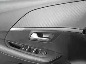 Peugeot e-208 thumbnail 10