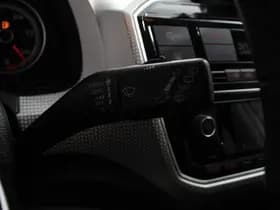 Volkswagen Up! thumbnail 18