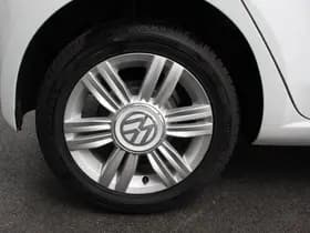 Volkswagen Up! thumbnail 3