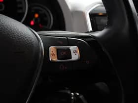 Volkswagen Up! thumbnail 21