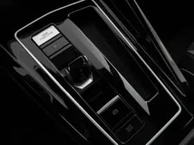 Volkswagen Golf thumbnail 19