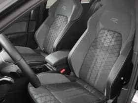 Volkswagen Golf thumbnail 10