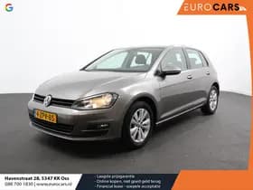 Volkswagen Golf thumbnail 1