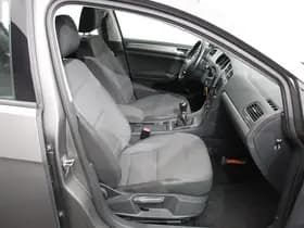 Volkswagen Golf thumbnail 12