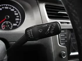 Volkswagen Golf thumbnail 22