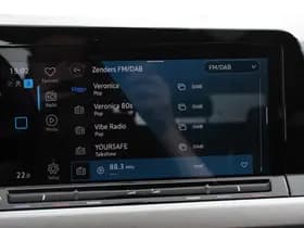Volkswagen Golf thumbnail 17