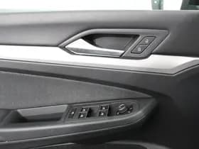 Volkswagen Golf thumbnail 10