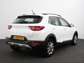 Kia Stonic thumbnail 6