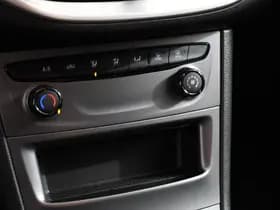 Opel Astra thumbnail 16