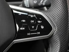 Volkswagen T-Roc thumbnail 13